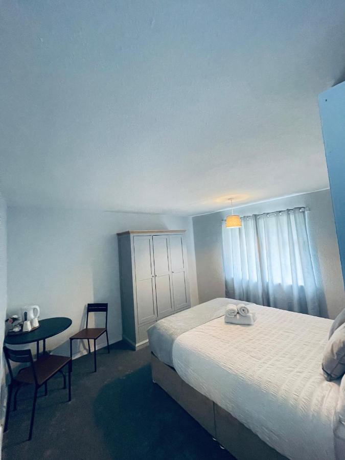 II Comfortable Room, Shared House Almondsbury Kültér fotó