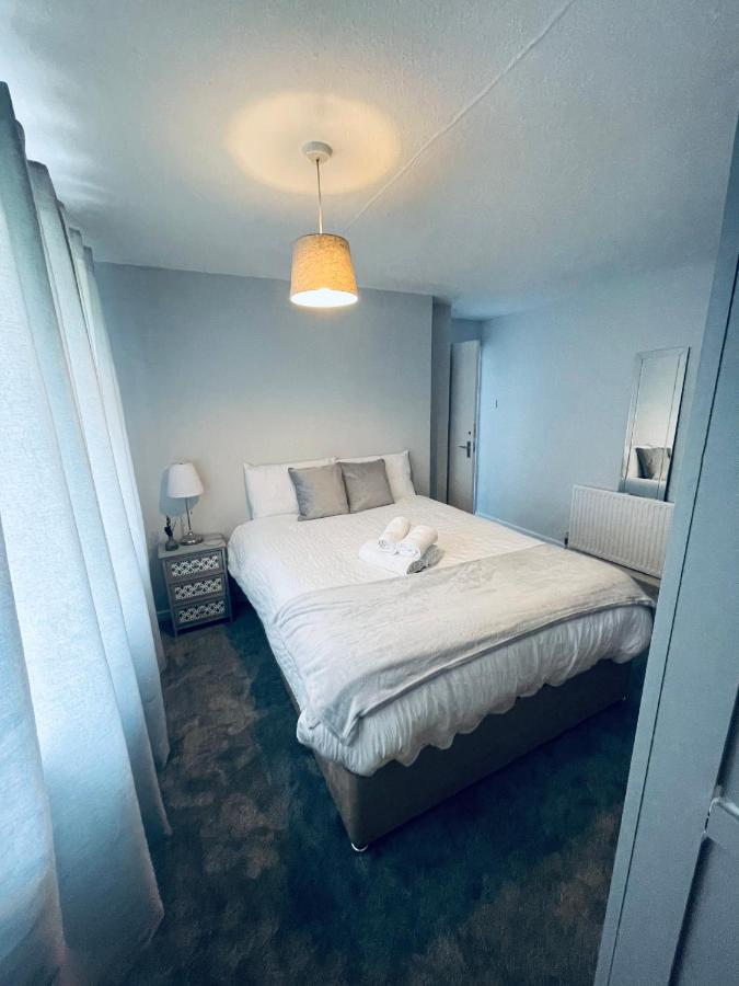 II Comfortable Room, Shared House Almondsbury Kültér fotó